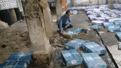 قبل شم النسيم.. ضبط 830 كيلو أسماك مملحة غير مطابق للمواصفات داخل مزرعة دواجن بالمنوفية | صور