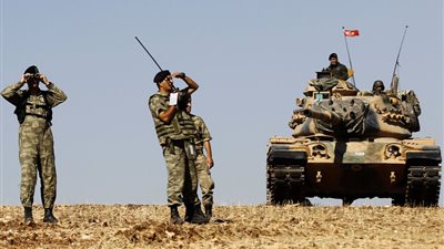 إصابة شخصين في قصف للقوات التركية بمدينة حلب السورية 