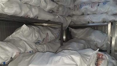 بعد واقعة مستشفى أرمنت.. ضبط 2430 كيلو دواجن مجمدة غير صالحة للاستهلاك بالأقصر │ صور