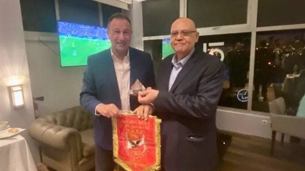 الخطيب وسفير مصر