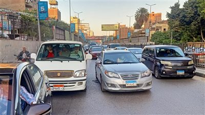 تكدس مروري بشارع فيصل.. تعرف على الحالة المرورية اليوم 