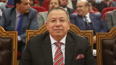 نقيب الأشراف: أعياد الأخوة الأقباط مناسبة لتأكيد وحدة الصف والنسيج الوطني 