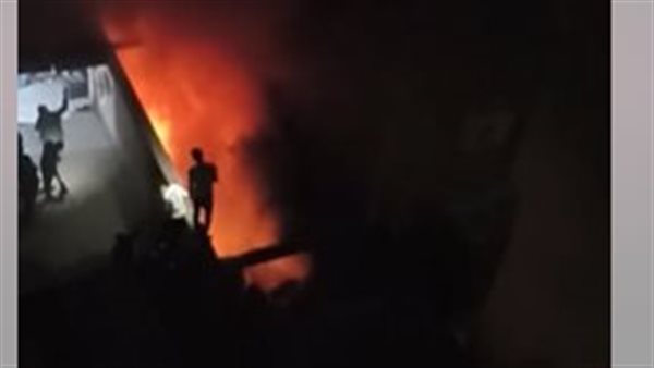 جانب من الحريق 