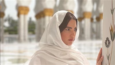 درة تخطف أنظار متابعيها في أحدث جلسة تصوير بالحجاب: أريد السلام الداخلي