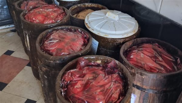 ضبط 2 طن ونصف فسيخ