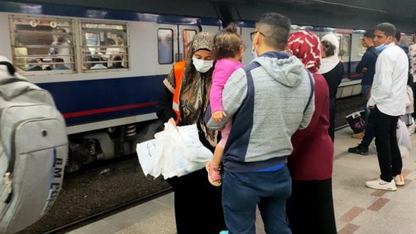 توزيع الإفطار داخل