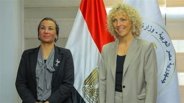 وزيرة البيئة ومفوض