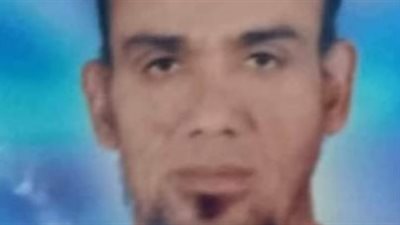 حُزن بالفيوم بعد وفاة «إمام مسجد وحارس عقار» بشكل مفاجئ.. والأهالي يكشفون التفاصيل