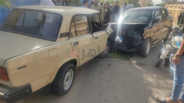 تصادم سيارتين ملاكي