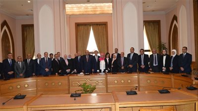 وزير الخارجية يلتقي أوائل المُلحقين الإداريين المرشحين للعمل بالبعثات المصرية بالخارج | صور