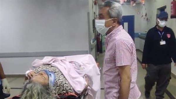 وكيل صحة قنا يتابع