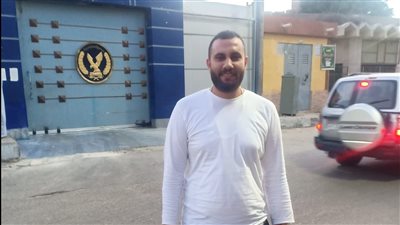 أول ظهور للباحث السياسي إبراهيم عز الدين بعد إخلاء سبيله