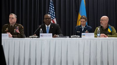 وزير الدفاع الأمريكي: موافقة دولية على زيادة الدعم العسكري لـ أوكرانيا