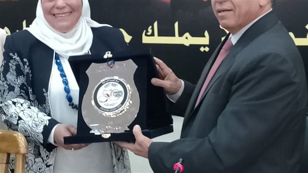 تكريم معهد البحوث