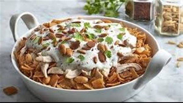 فتة شاورما بالفراخ