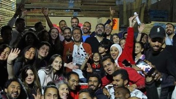 أسرة مسلسل مكتوب