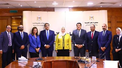 التضامن: إعادة إعمار منازل و30 مشروع مركب صيد ومساعدات لأهالي قرية الفارسية بالأقصر