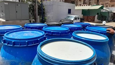 ضبط 1300 لتر ألبان غير صالحة للاستهلاك الآدمي في بني سويف 