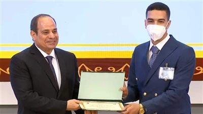 الأول على العالم في حفظ القرآن: لقاء الرئيس حلم تحقق.. وأحلم بالعالمية