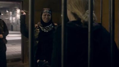 الحلقة 13 من بطلوع الروح.. إلهام شاهين تقتل الخائنات وتجلد منة شلبي 