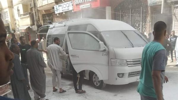 نشوب حريق في سيارة