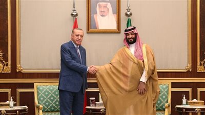 ولي العهد السعودي يلتقي أدروغان لبحث العلاقات الثنائية في جدة | صور