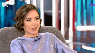 سعدت بسرقة إحدى لوحاتي وسأدخل العالمية بفيلم جديد.. أبرز تصريحات فاطمة البنوي في برنامج مراحل