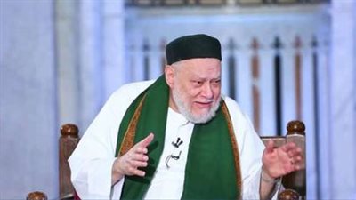 علي جمعة عن حلق الشعر وقص الأظافر لمن نوى الأضحية: محمول على كراهة التنزيه وليس بحرام