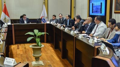 خالد عبد الغفار يوجه بميكنة مراكز وبنوك الدم بالمحافظات وربطها إلكترونيا 