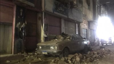 انهيار جزئي بعقار غرب الإسكندرية وتحطم سيارة 