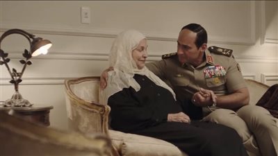 الاختيار 3.. السيسي لوالدته بعد بيان 3 يوليو: أنا مطمئن طول ما انتي بتدعيلي