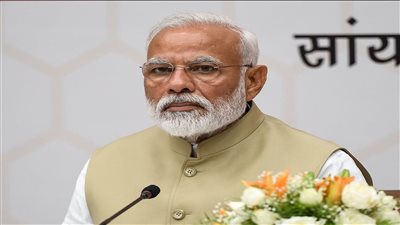 بعد انتهاء زيارته لـ فرنسا.. رئيس الوزراء الهندي يصل اليوم إلى العاصمة الإماراتية أبو ظبي 