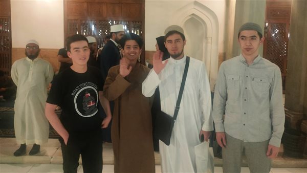 الطلاب الوافدين 