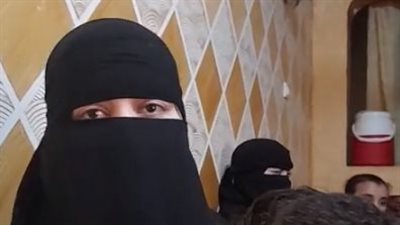 أرملة شهيد الشهامة بالشرقية: كان جايب طقم العيد وملحقش يلبسه | بث مباشر