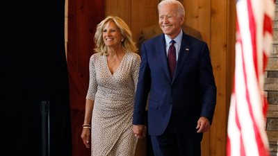 الرئيس الأمريكي وزوجته يصدران بيانًا عن اللاجئين بمناسبة عيد الفطر