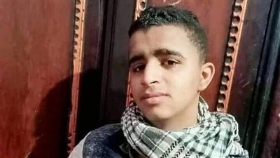 بسبب صورة سيلفي.. مصرع شاب غرقًا بمياه النيل أثناء احتفاله بالعيد في سوهاج | بث مباشر