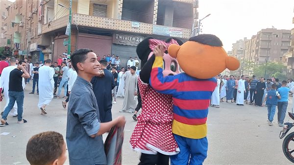 ميكي ماوس في شوارع