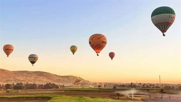 جانب رحلات البالون