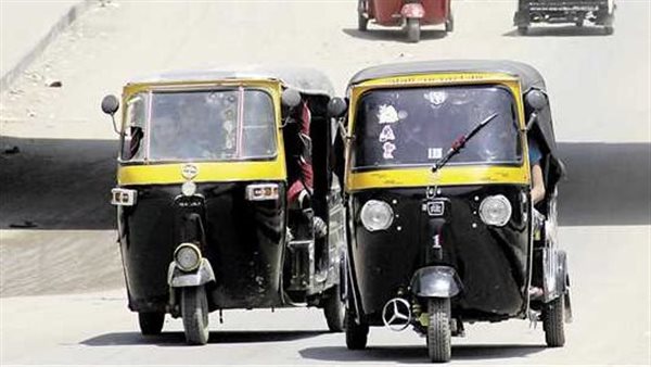 توك توك- أرشيفية