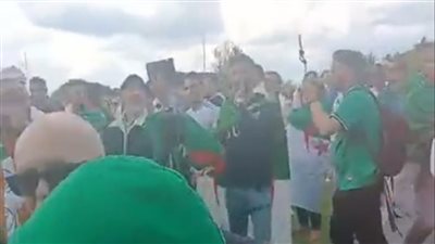 جزائريون ومصريون يحتجون أمام مقر فيفا بسويسرا | صور وفيديو