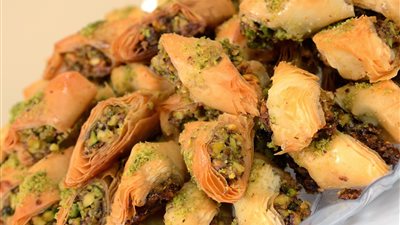 العصيدة والكبسة والمجروش والكحك والشعرية.. طرق الدول العربية للفطار في عيد الفطر