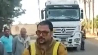 بث مباشر | بعد سحبه سيارة نقل 30 طنا.. الشاب أحمد غراب: هسحب القطار وأدخل موسوعة جينيس
