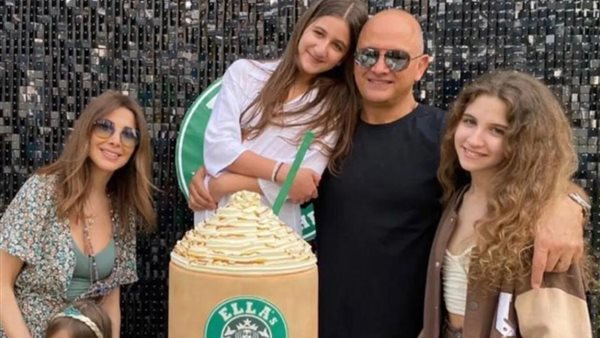 نانسي عجرم وعائلتها