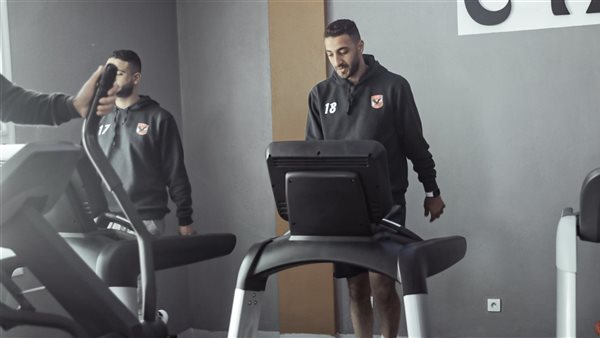 طائرة الأهلي