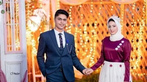 الشاب المتوفي وخطيبته