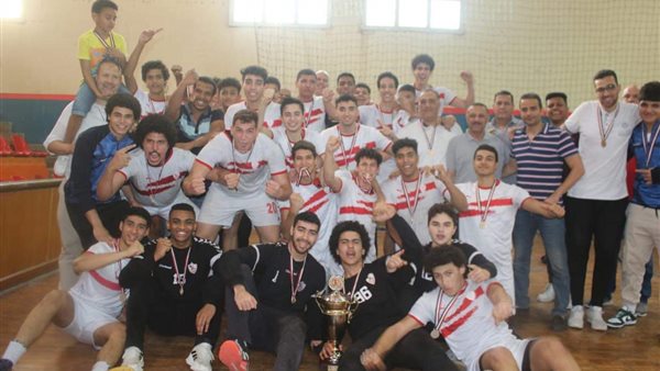 يد الزمالك 2004 