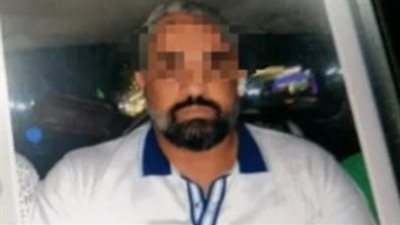 هارب من 30 قضية نصب وسرقة.. تفاصيل القبض على منتج سينمائي شهير | فيديو