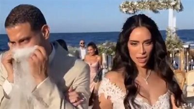 محمد فراج وبسنت شوقي يرقصان في حفل زفافهما بـ سهل حشيش