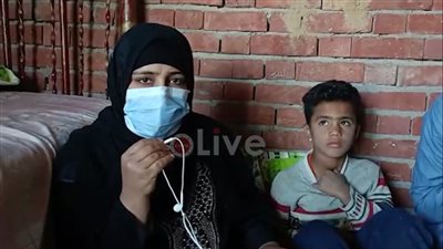 غرق طفل في مجرى مائي خلال إنقاذه لشقيقه.. ووالدته: كان بيصرخ عشان حد يطلعه | بث مباشر