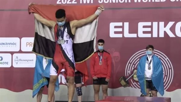 محمود حسني بطل رفع